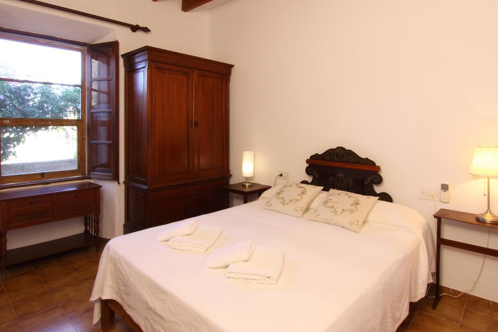 El Vila Hotel Pollenca Room photo