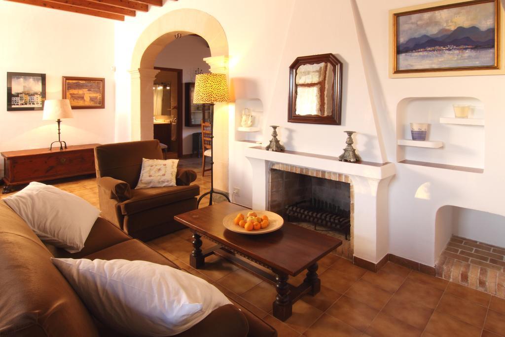 El Vila Hotel Pollenca Room photo