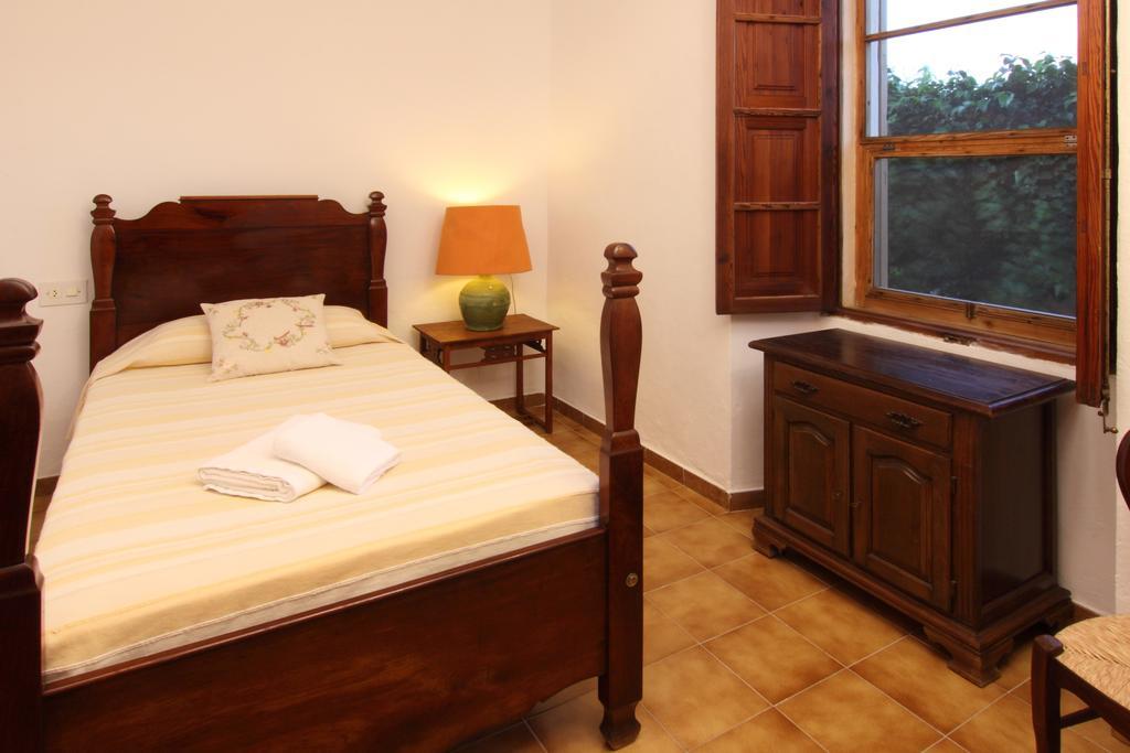 El Vila Hotel Pollenca Room photo